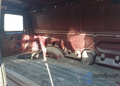 2006 Ford E-250 Commercial/Recreational z USA, uszkodzony, nr VIN 1FTNE24L66HA72273